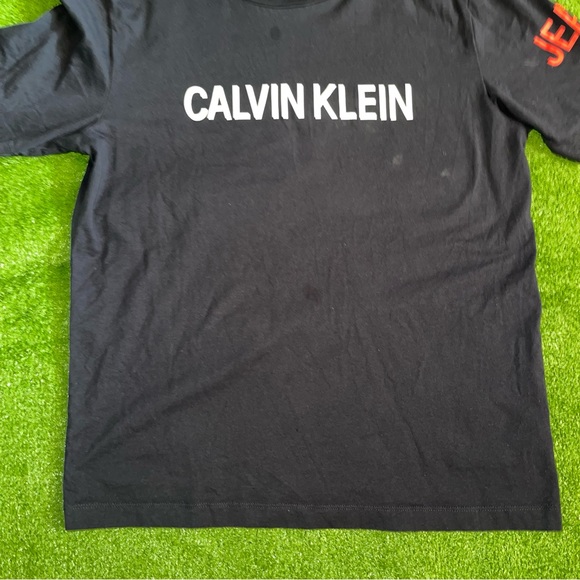 Calvin Klein Men’s Tee(USED) - Picture 6 of 7